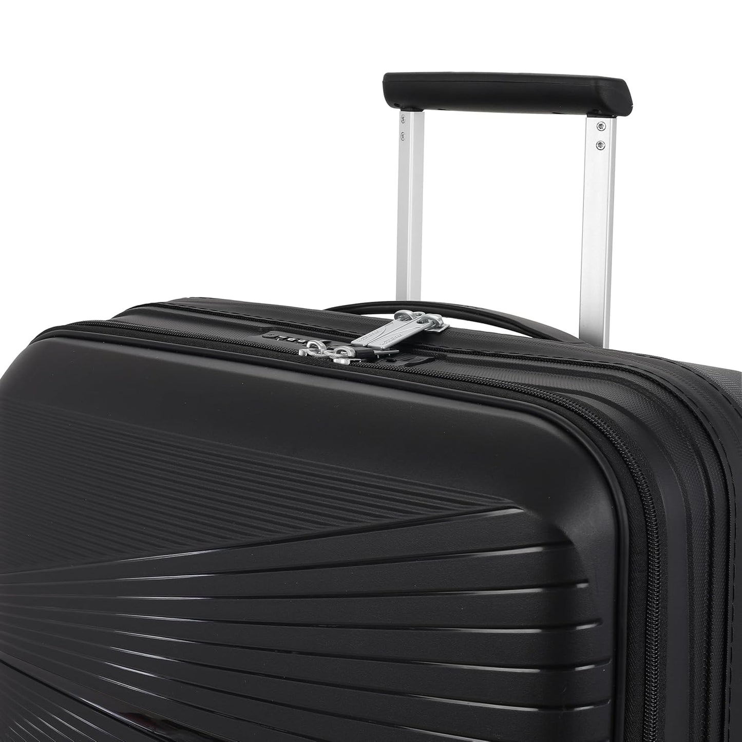 American Tourister Airconic 2.0 Rolling Tote