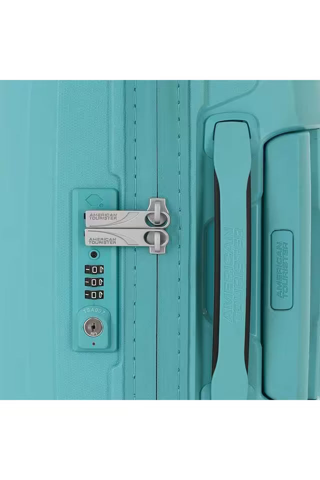 American Tourister Airconic 2.0